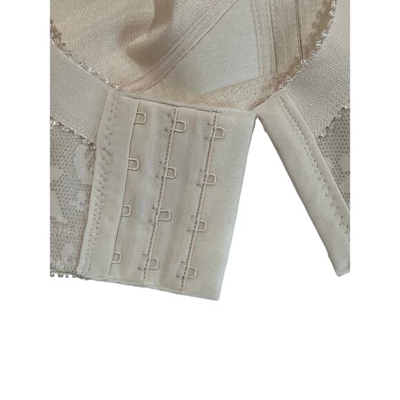 Playtex 18 Hour Full Coverage Smoothing Bra Size 40G Style 4693 Comfort Straps - Picture 6 of 9